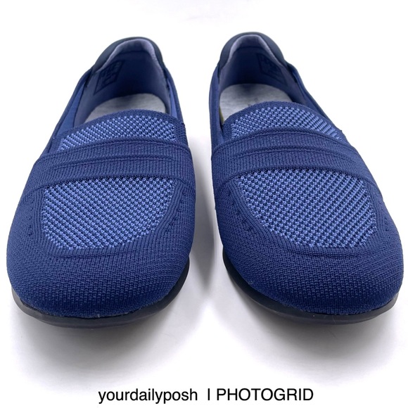 Clarks blue knit Carly Charm washable stretch loafer flats US 6.5 - Picture 4 of 15